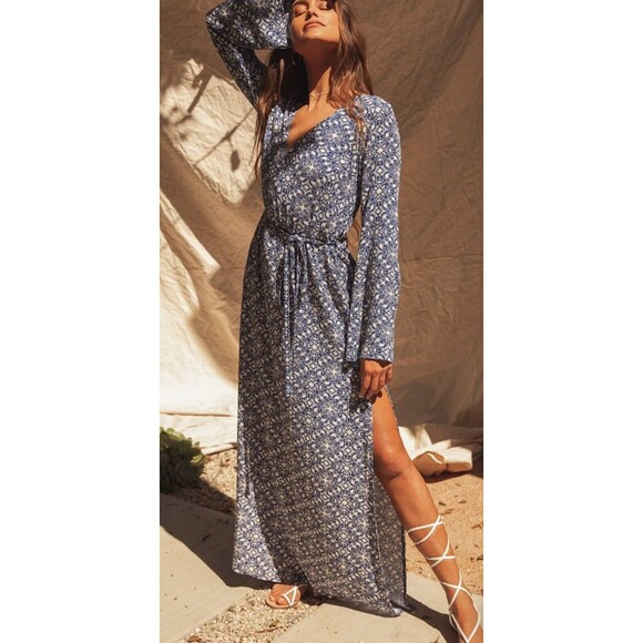 Lulus Mandala Daydream Maxi Dress Size S Batik Boho Beachy Side Slits Coastal - Picture 2 of 12